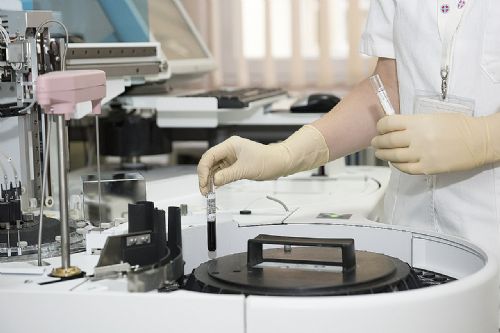 Medicnsk pstroje